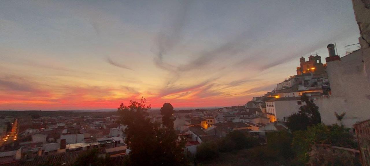 La Casa Character Otel Martos Dış mekan fotoğraf