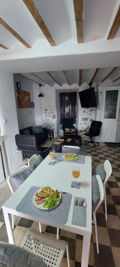 La Casa Character Otel Martos Dış mekan fotoğraf