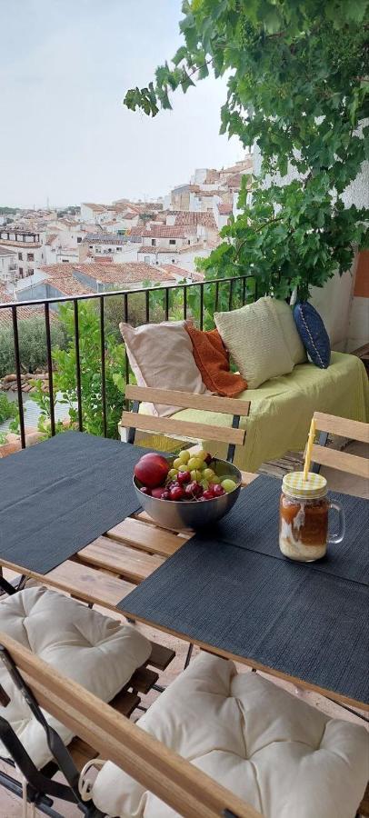 La Casa Character Otel Martos Dış mekan fotoğraf