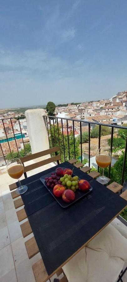 La Casa Character Otel Martos Dış mekan fotoğraf
